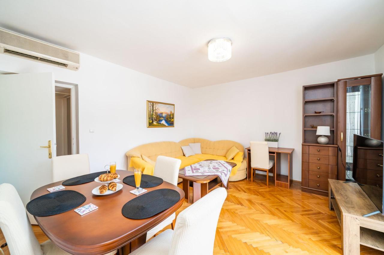 Apartment Klaudia Дубровник Екстер'єр фото