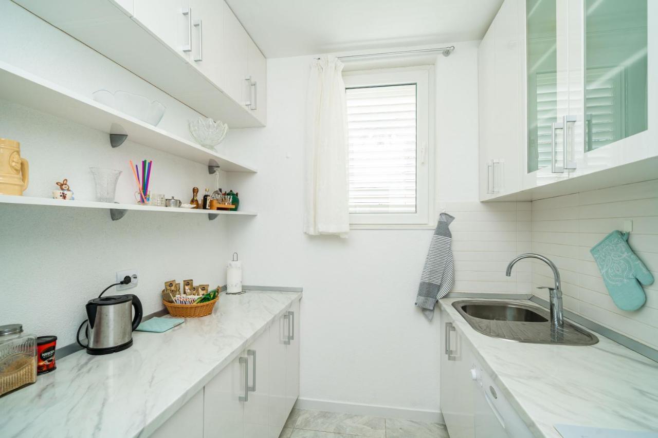 Apartment Klaudia Дубровник Екстер'єр фото