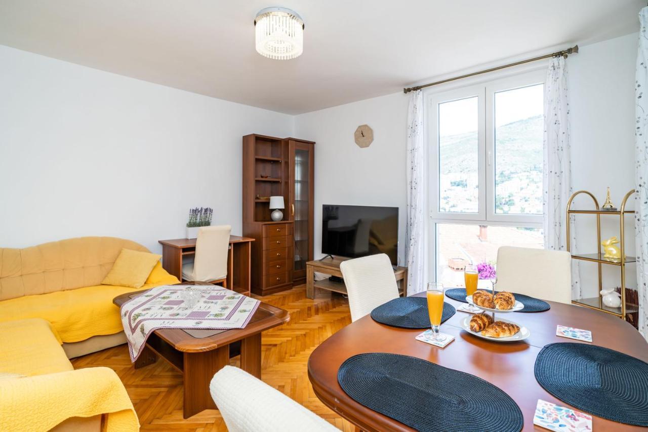 Apartment Klaudia Дубровник Екстер'єр фото